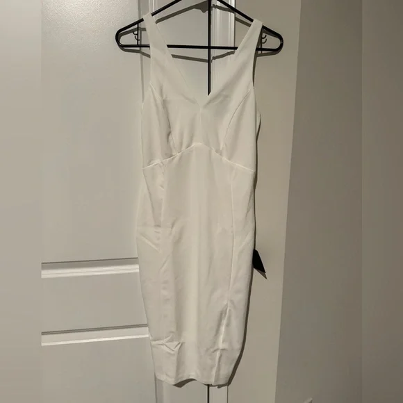Lulu's size small White Bodycon Midi Dress - Picture 2 of 4